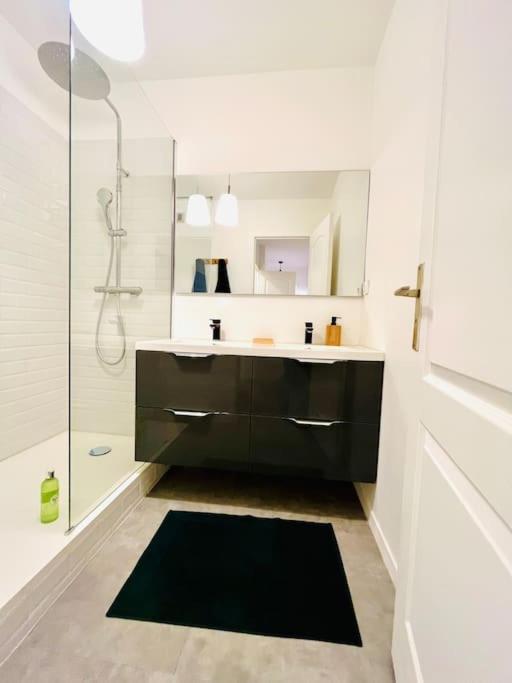 Nice 1 Bedroom In Chantilly Bagian luar foto